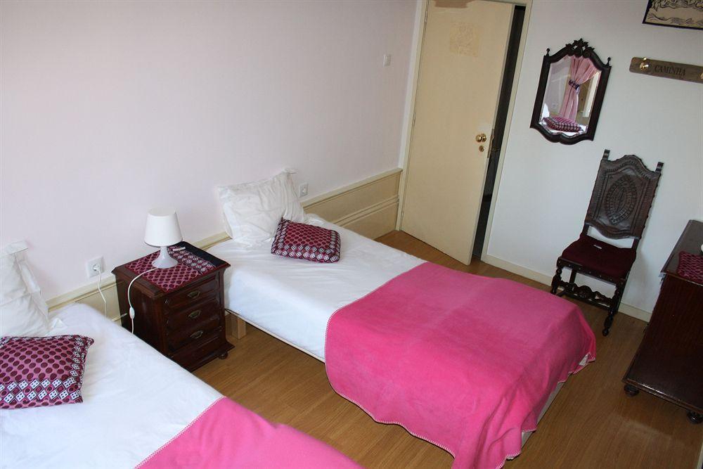 Alvares Cabral Guesthouse Porto Luaran gambar