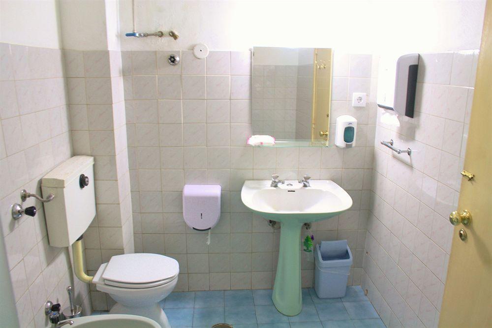 Alvares Cabral Guesthouse Porto Luaran gambar