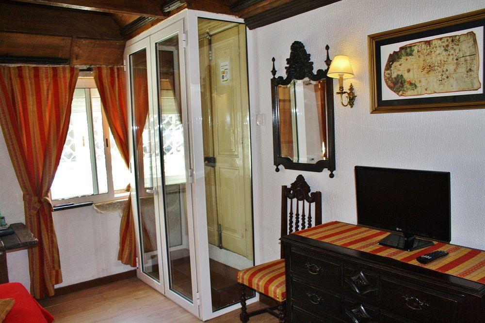 Alvares Cabral Guesthouse Porto Luaran gambar