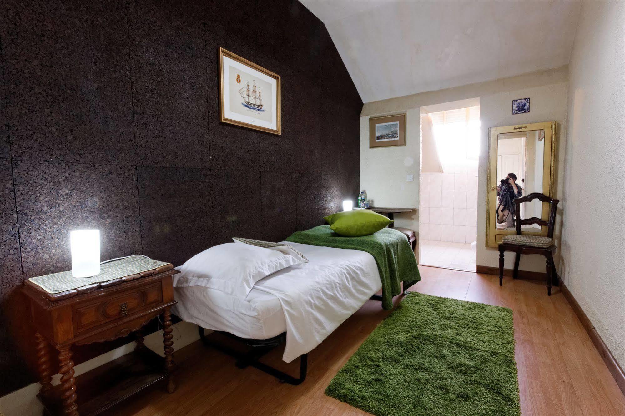 Alvares Cabral Guesthouse Porto Luaran gambar